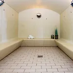 6 People House In Appartement *