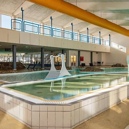 6 People House In Ringkøbing