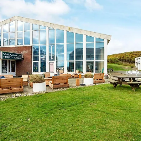 6 People House In Lejlighed